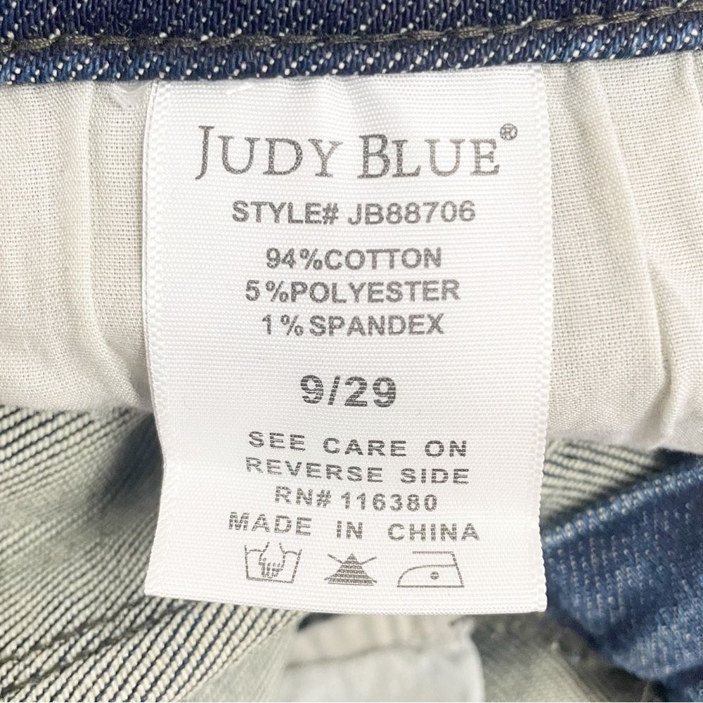 Judy Blue Buffalo Plaid Patch Midrise Cuffed Boyfriend Jeans Dark Wash Size 29 - Picture 13 of 15